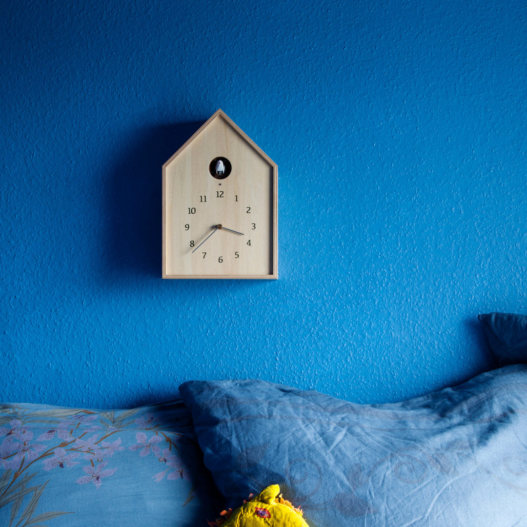 Lemnos Birdhouse Clock